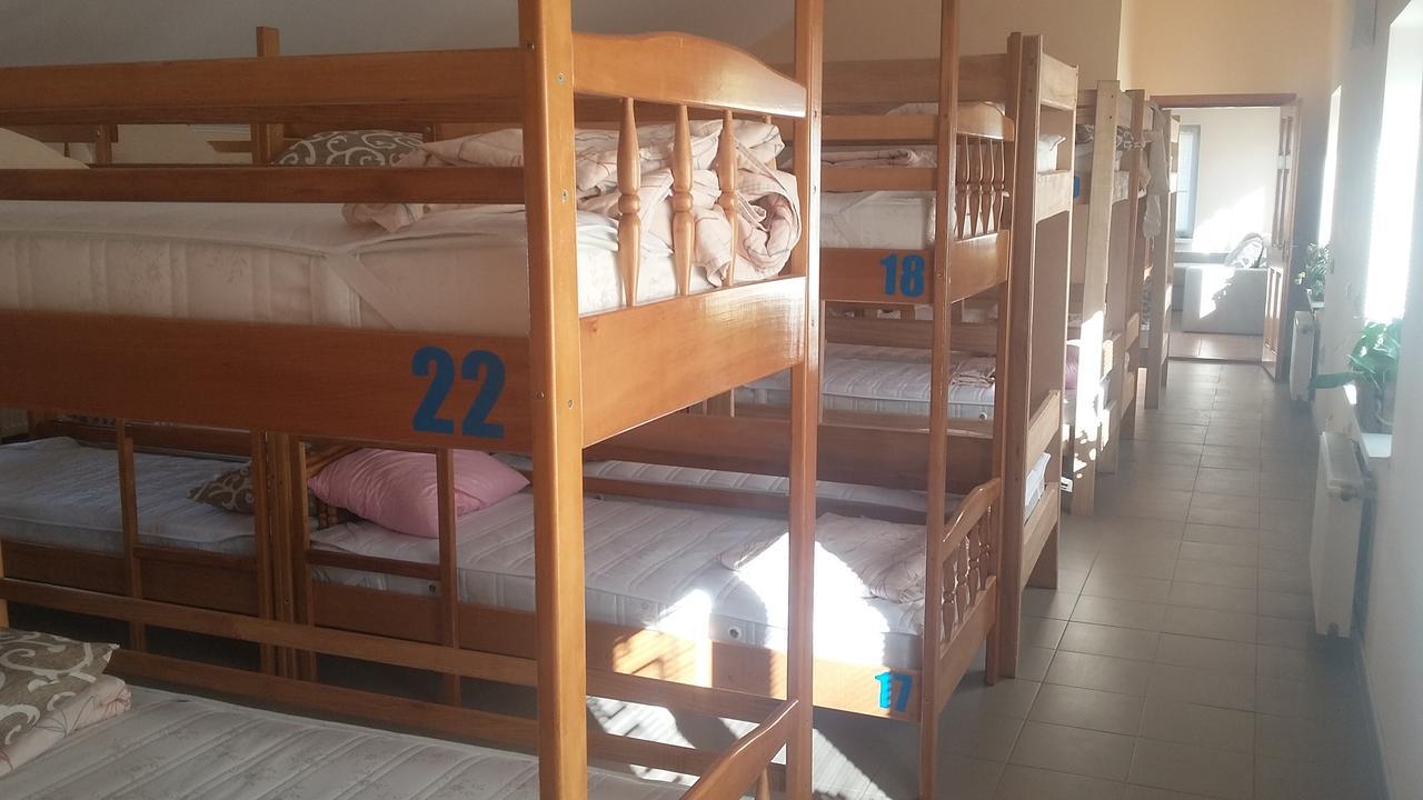 Hostel Stozhary Ternopil Exterior foto